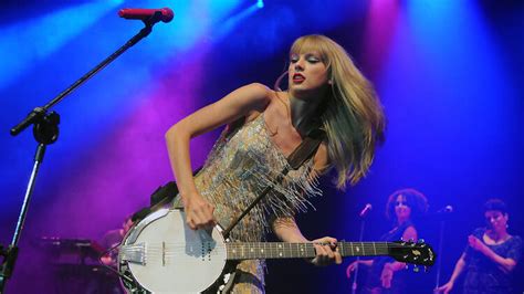  Taylor Swift tickets available now, starting from 770 EUR - Gigsberg.com - All tickets 100% guaranteed! Taylor Swift in Estadio da Luz, Portugal, Lisbon on 24.05.2024 - Gigsberg Concerts 